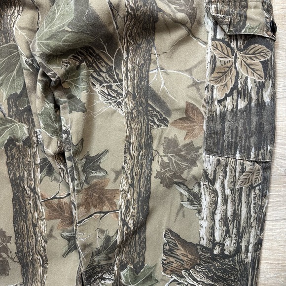 VTG Liberty Camo Cargo 6 Pocket Pants USA Made Real Tree Adjustable Waist 33x30 - Picture 5 of 8